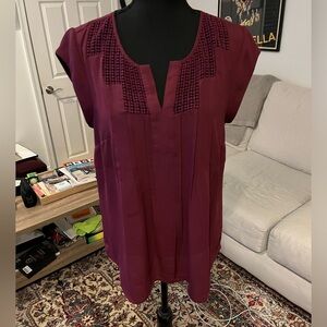 Daniel Rainn Estefany Lace Detail Split Neck Blouse Size M